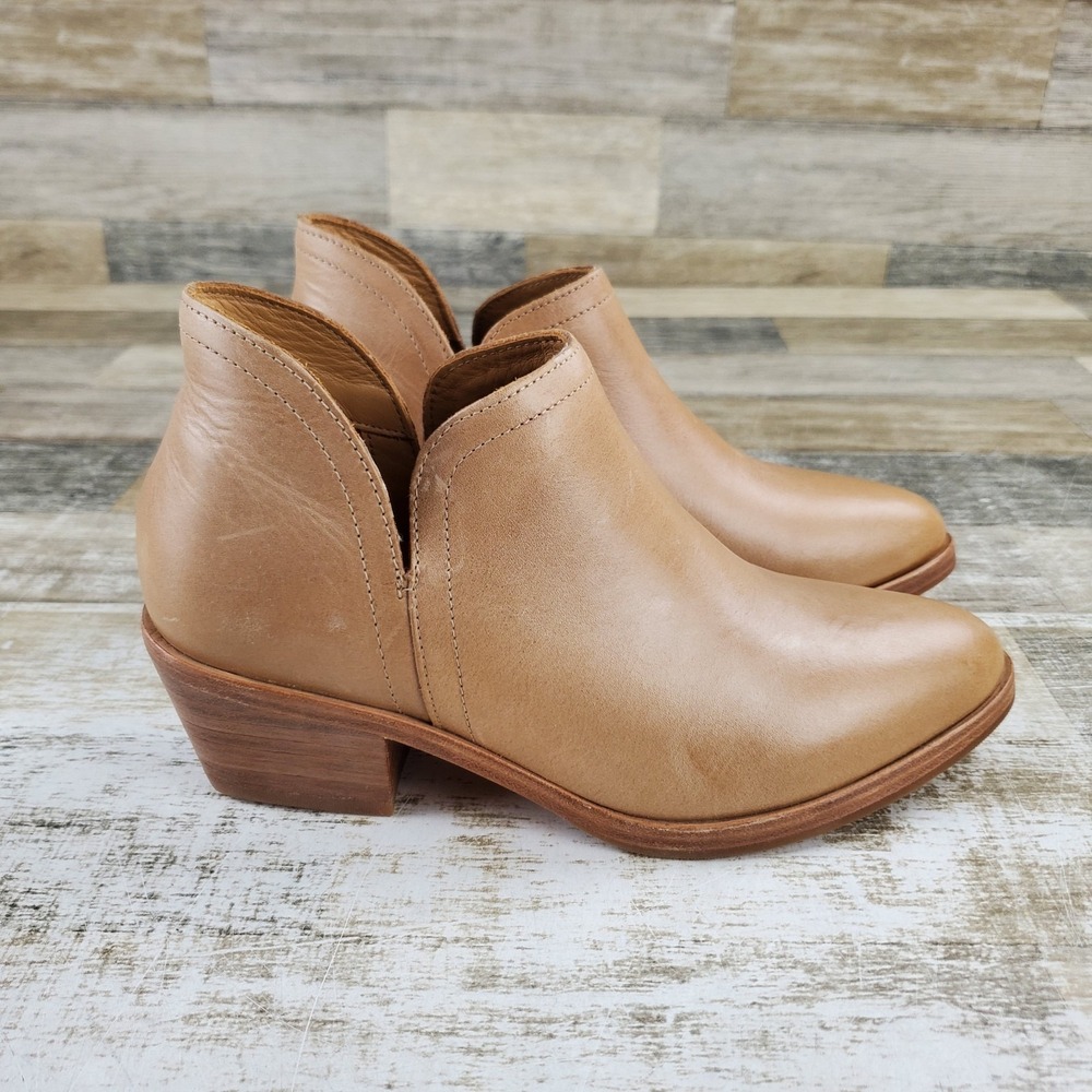 Nisolo Mia Womens Everyday Ankle Boots Sz 6.5 Almond Leather Block Heel Pull On